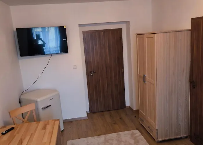 Lamija Jesenice U Rakovnika Pensionat 3*